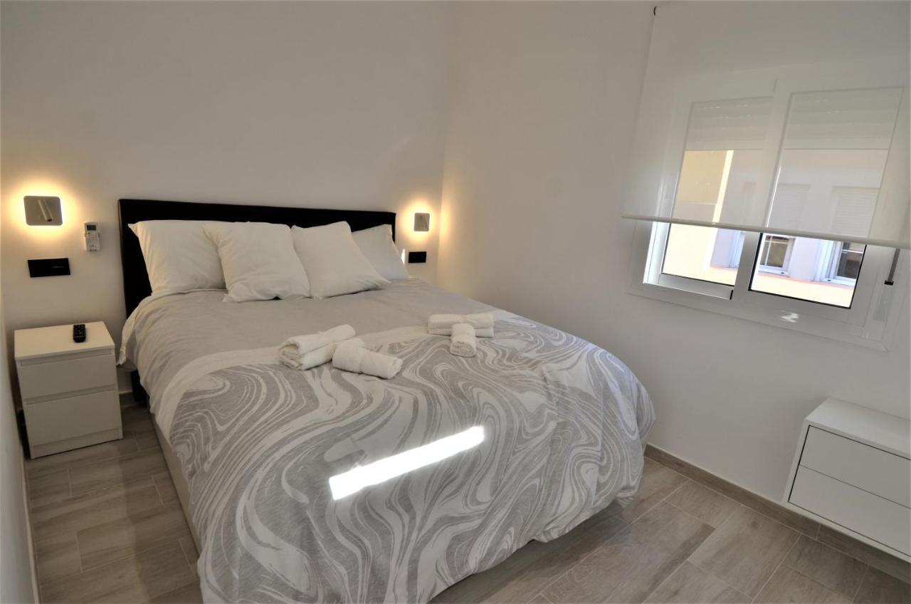 Atico De Lujo En El Centro Historico Apartment Малага Екстериор снимка